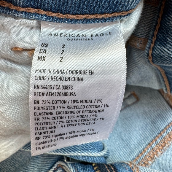 SOLD: American Eagle Mom Shorts - Picture 9 of 10